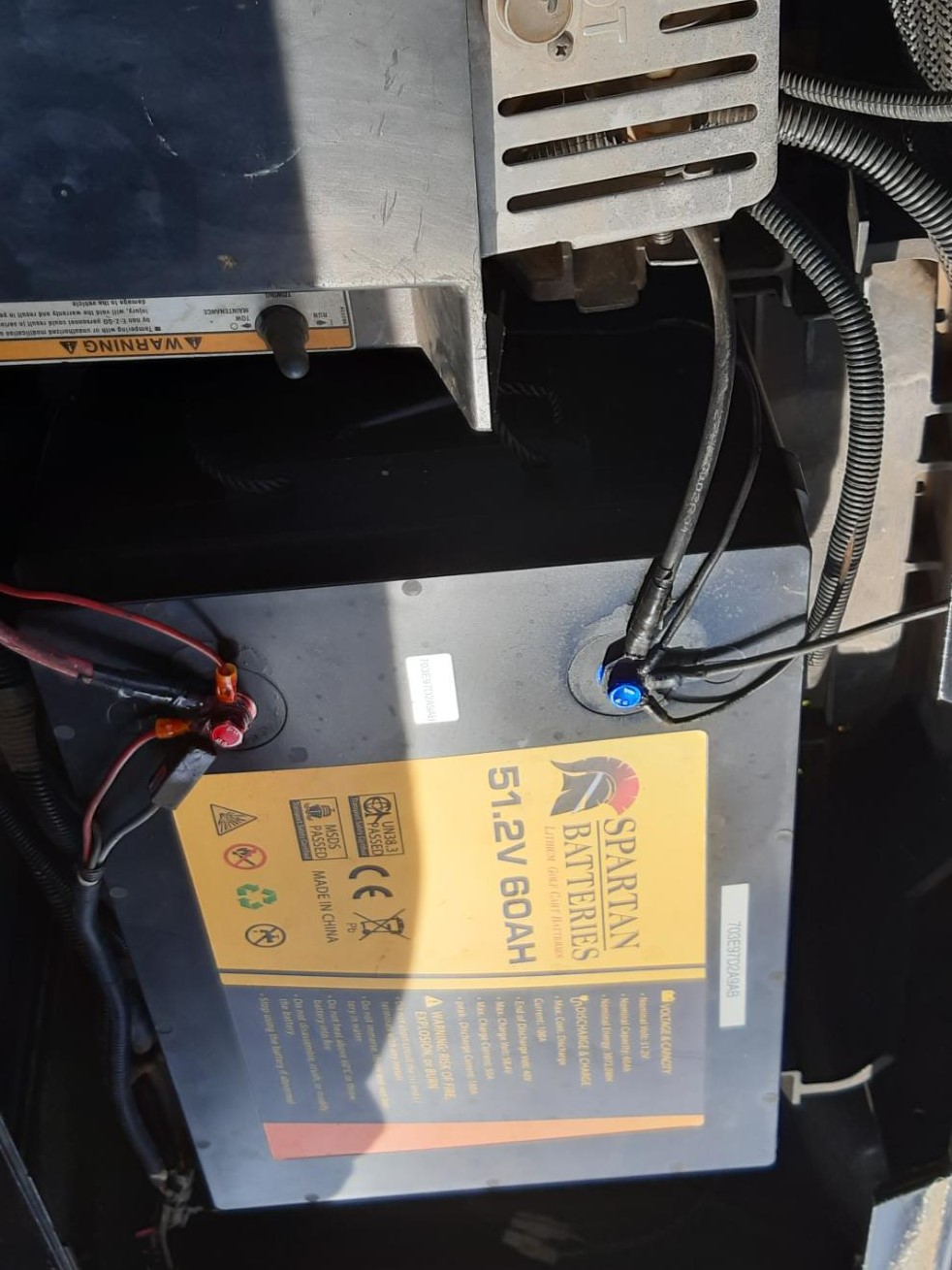 Only use one Lithium Battery