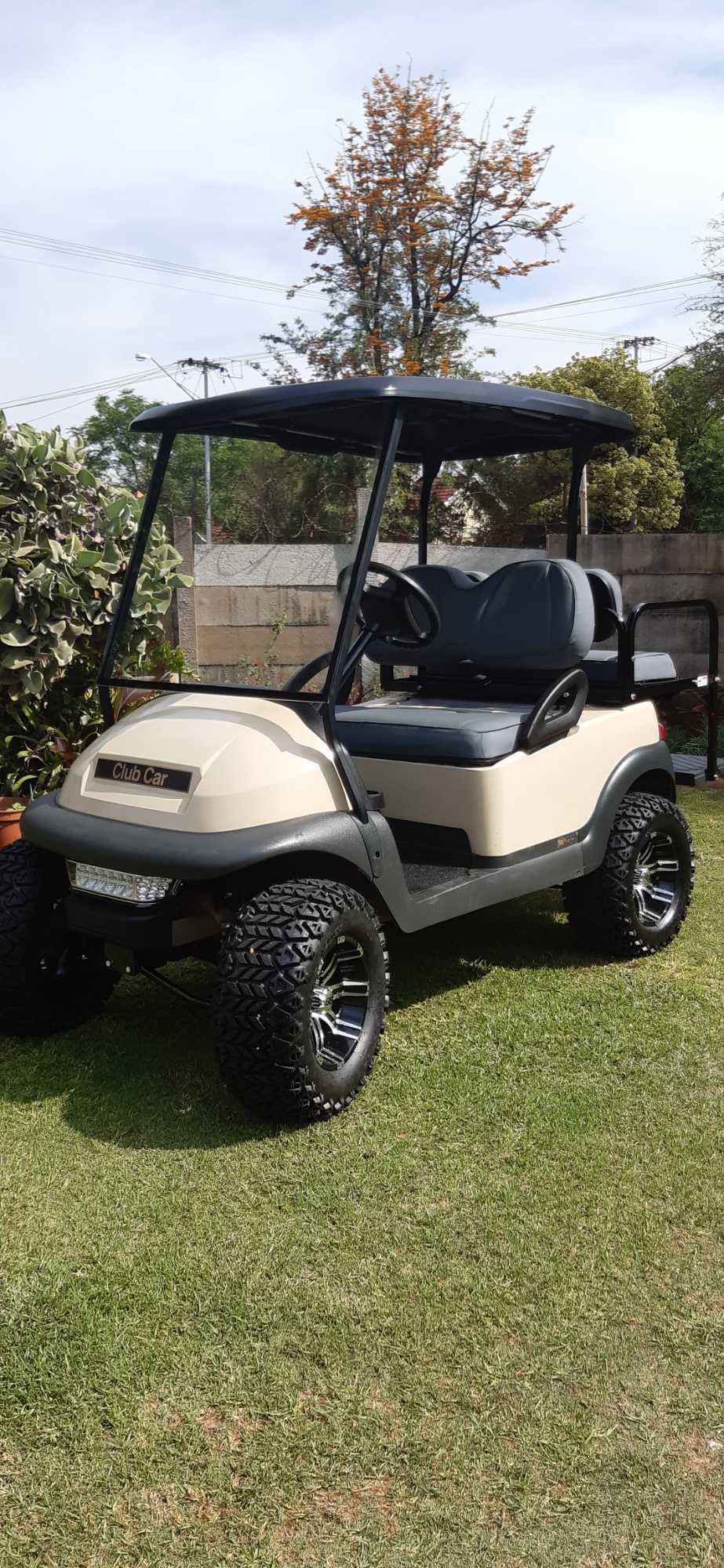 Club Car After 4 Club Car After 4